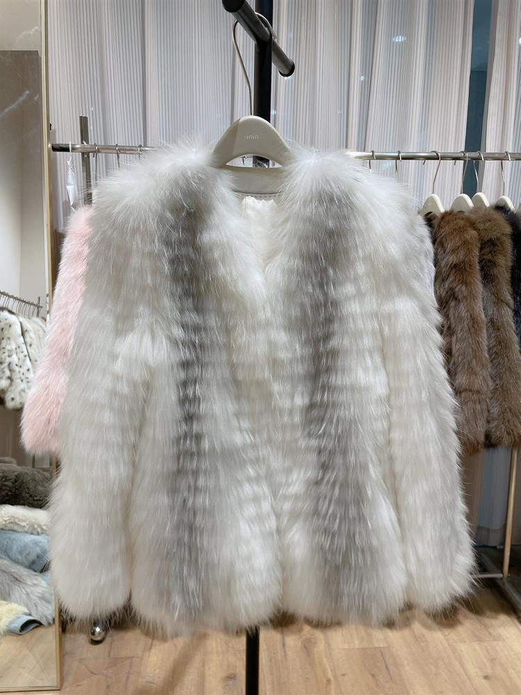 New imported whole leather fox fur raccoon fur strip woven V-neck young fur mid-length coat for women