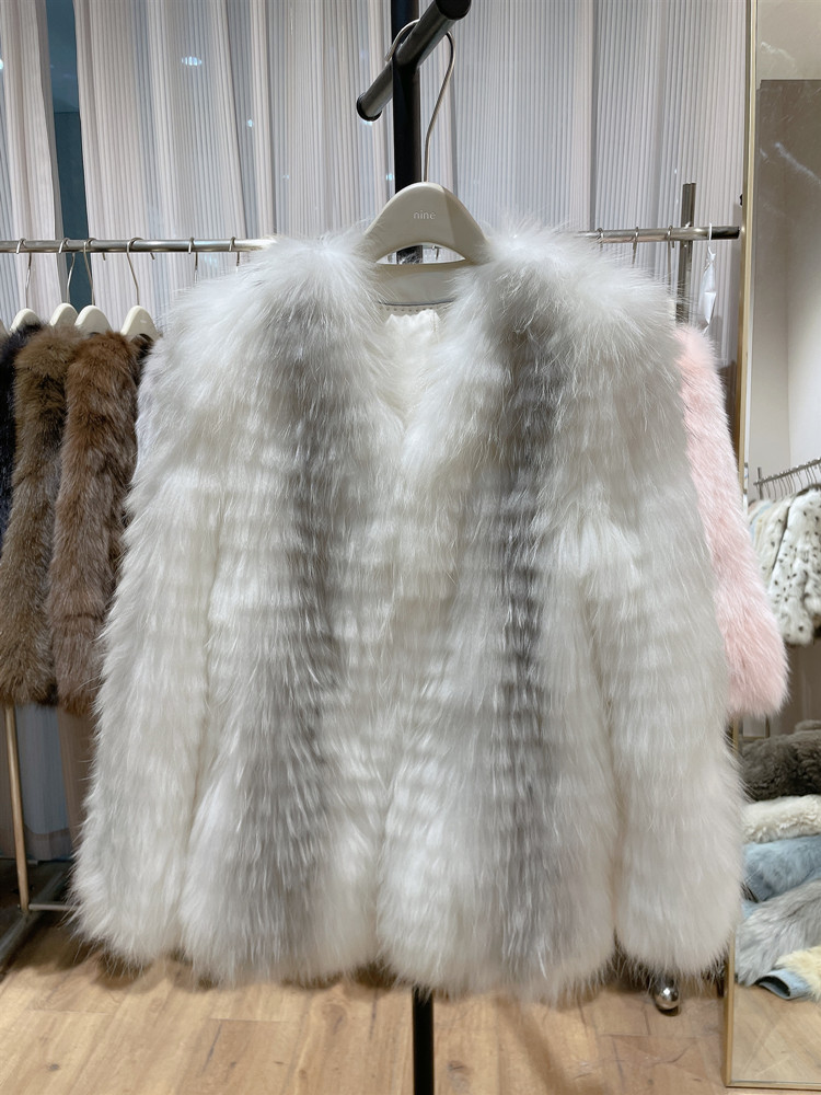 New imported whole leather fox fur raccoon fur strip woven V-neck young fur mid-length coat for women