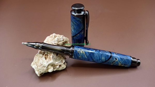 Stabilized maple burl AstonMatin rollerball pen