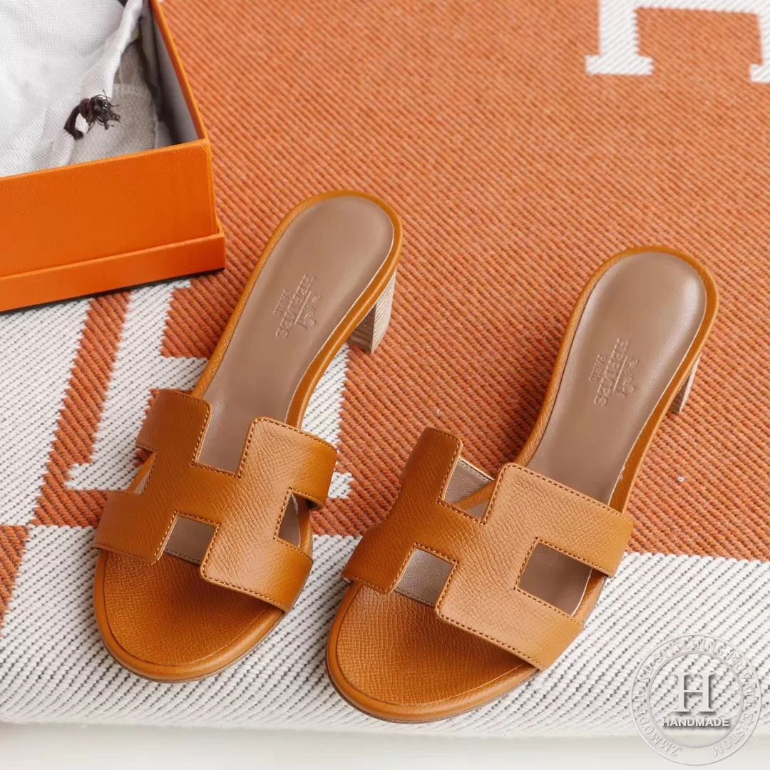 Sandals, With Heels 4.5 , C37 Gold Epsom