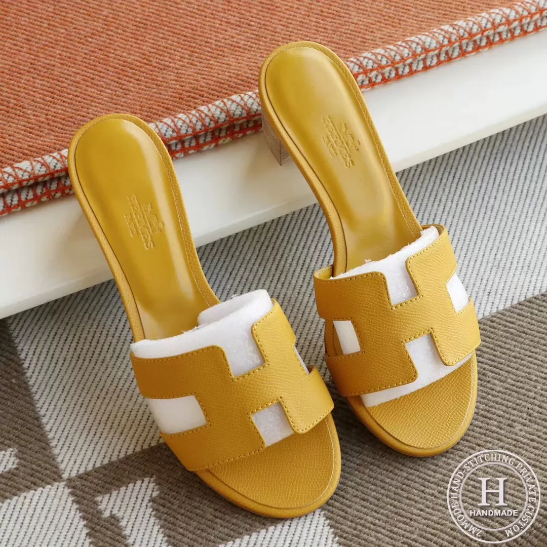 9D Amber Yellow H Medium with 4.5 Hermes Epsom Size 34-42 9D Amber Yellow H Medium with 4.5 Hermes Epsom Size 34-42