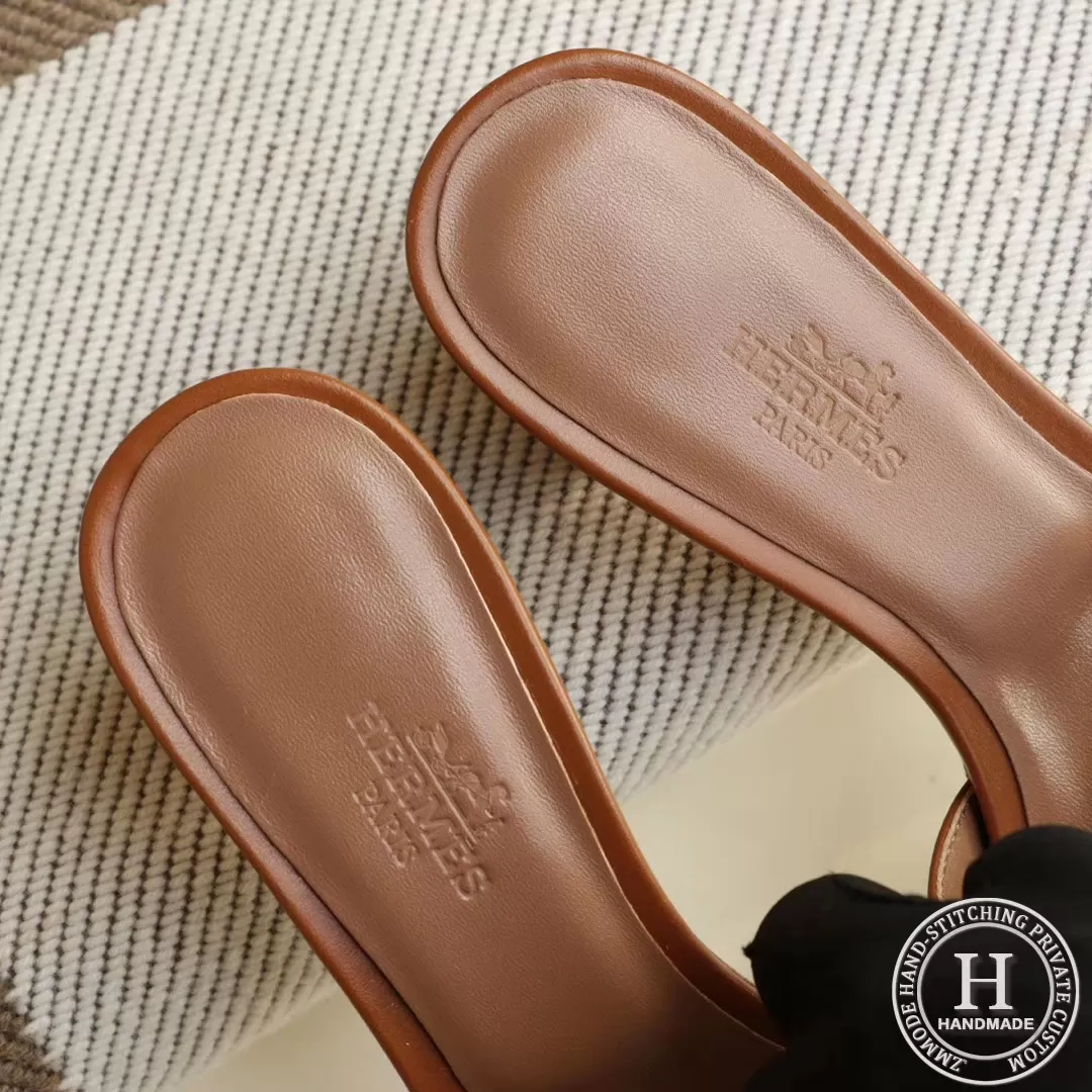 H Medium heel 4.5cm Slippers Slippers Swift Gold brown size 34-42 H Medium heel 4.5cm Slippers Slippers Swift Gold brown size 34-42