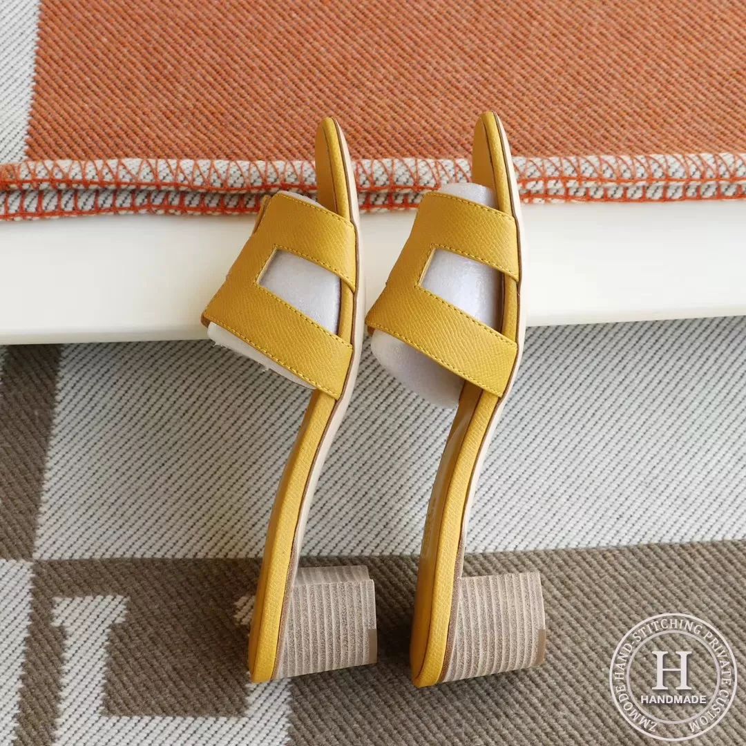9D Amber Yellow H Medium with 4.5 Hermes Epsom Size 34-42