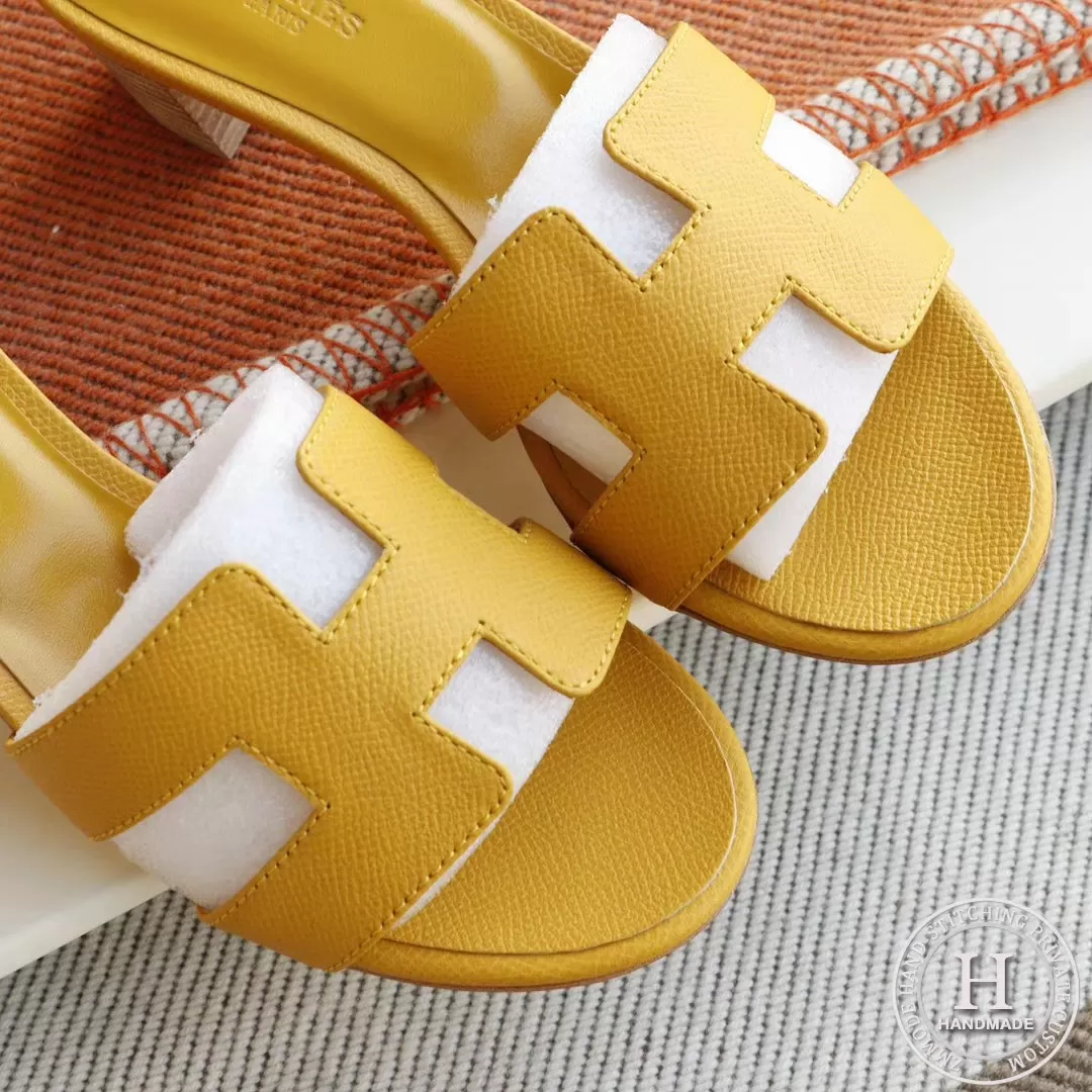 9D Amber Yellow H Medium with 4.5 Hermes Epsom Size 34-42 9D Amber Yellow H Medium with 4.5 Hermes Epsom Size 34-42