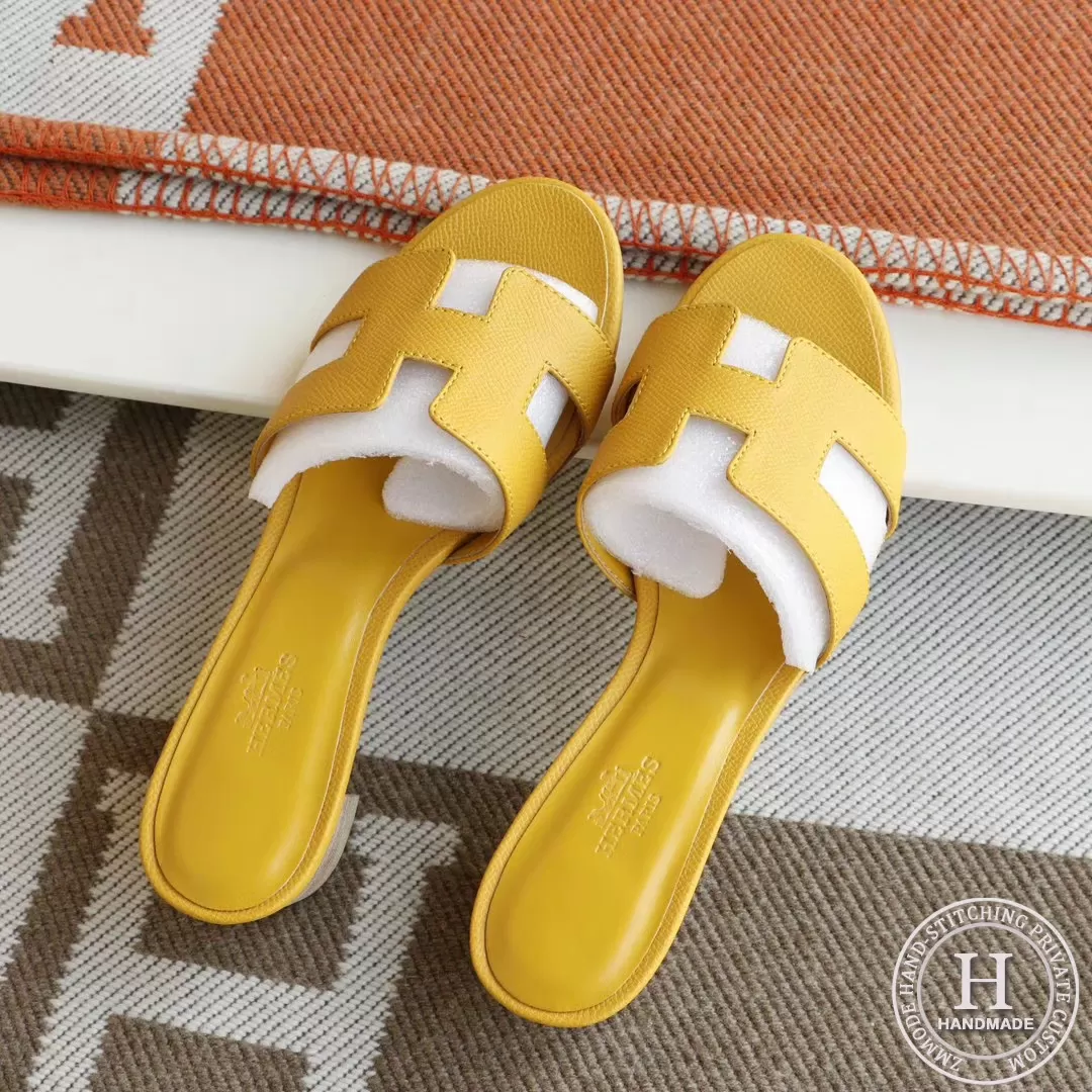 9D Amber Yellow H Medium with 4.5 Hermes Epsom Size 34-42 9D Amber Yellow H Medium with 4.5 Hermes Epsom Size 34-42