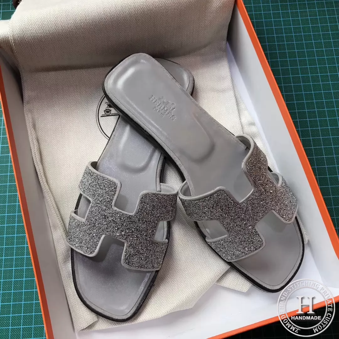 H slippers in pearl grey glitter medium heel flat are available for pre order 35-40 H slippers in pearl grey glitter medium heel flat are available for pre order 35-40