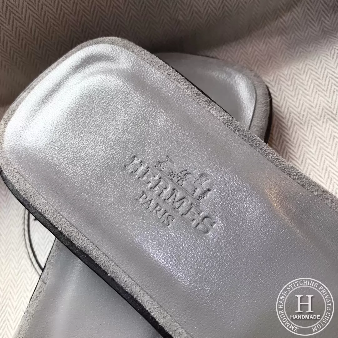 H slippers in pearl grey glitter medium heel flat are available for pre order 35-40 H slippers in pearl grey glitter medium heel flat are available for pre order 35-40