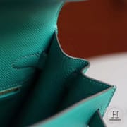 kelly 28 Epsom U4 vert vertigo GHW