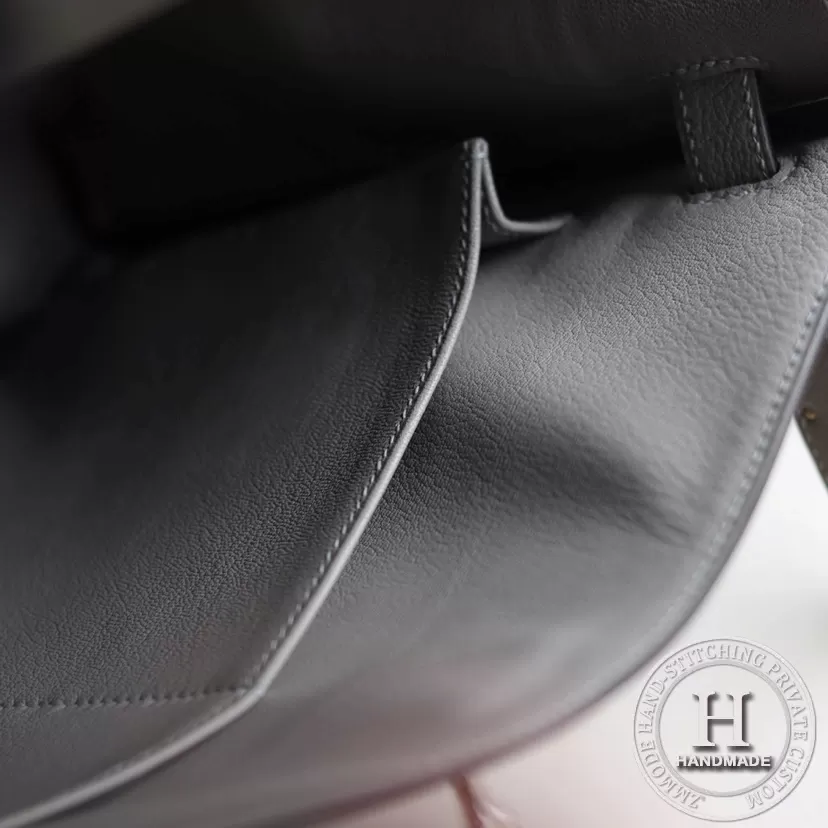 Hermes Kelly 32 Bag 4Z Gris Mouette Togo PHW/GHW