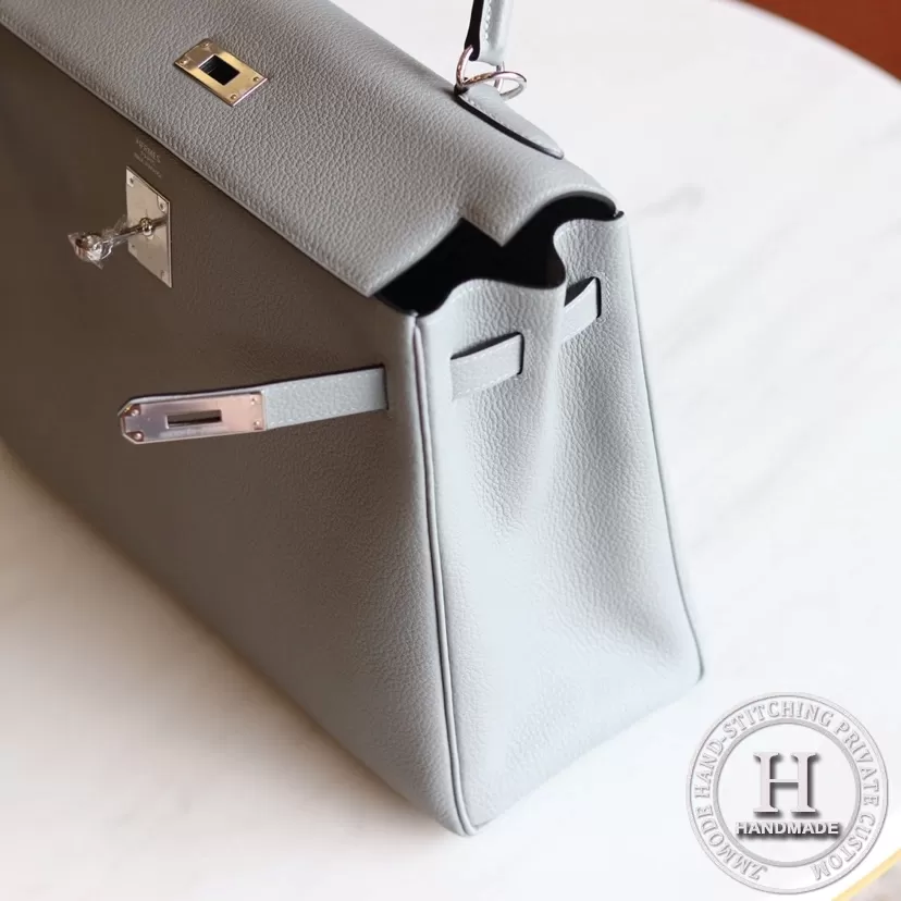Hermes Kelly 32 Bag 4Z Gris Mouette Togo PHW/GHW