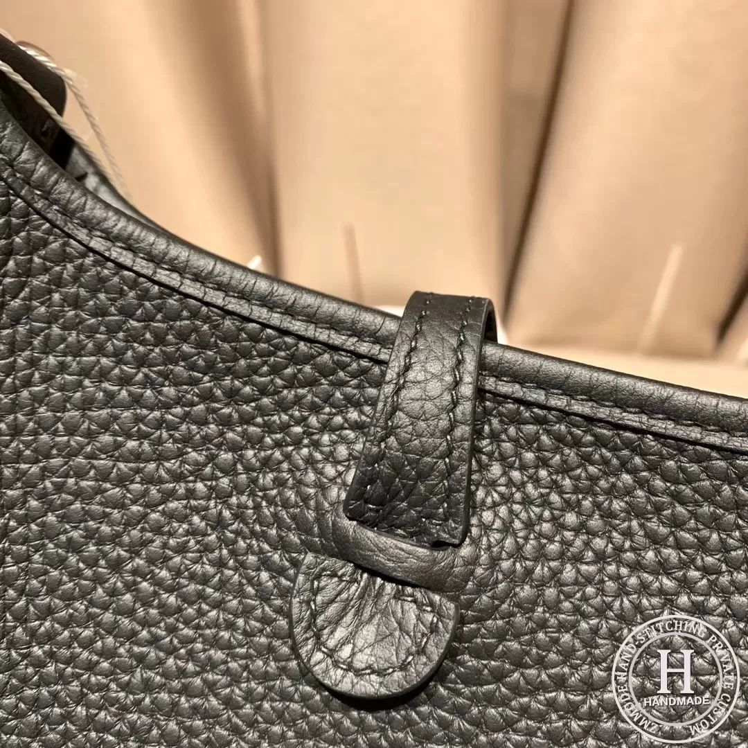 Evelyn Mini Clemence Tc皮 黑色 银扣