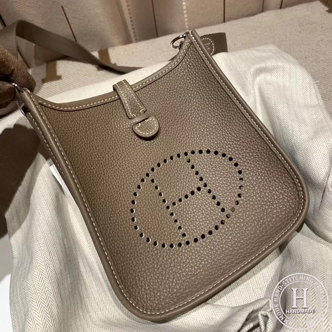 Hermes Evelyn 16cm Clemence Tc 8U-9933