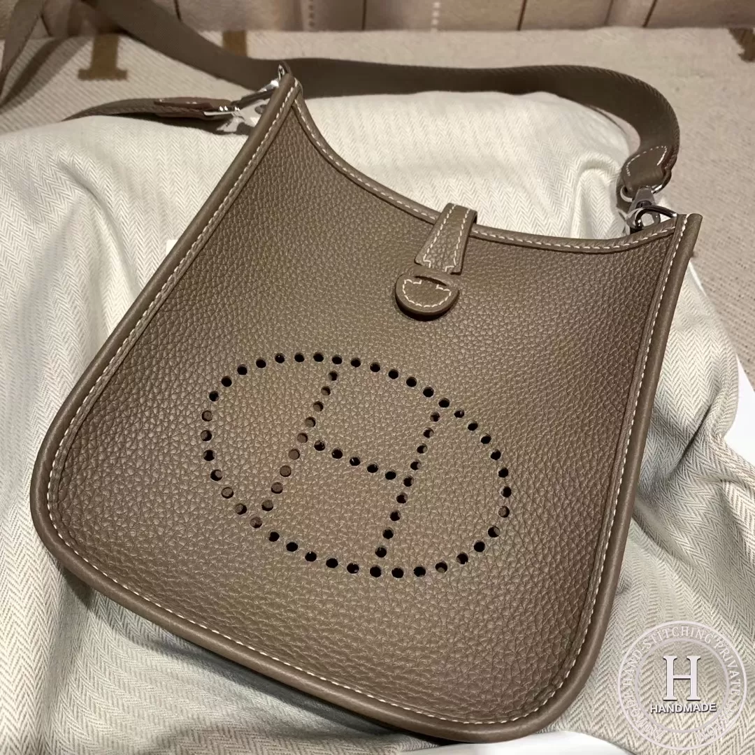 Hermes Evelyn 16cm Clemence Tc 8U-9933