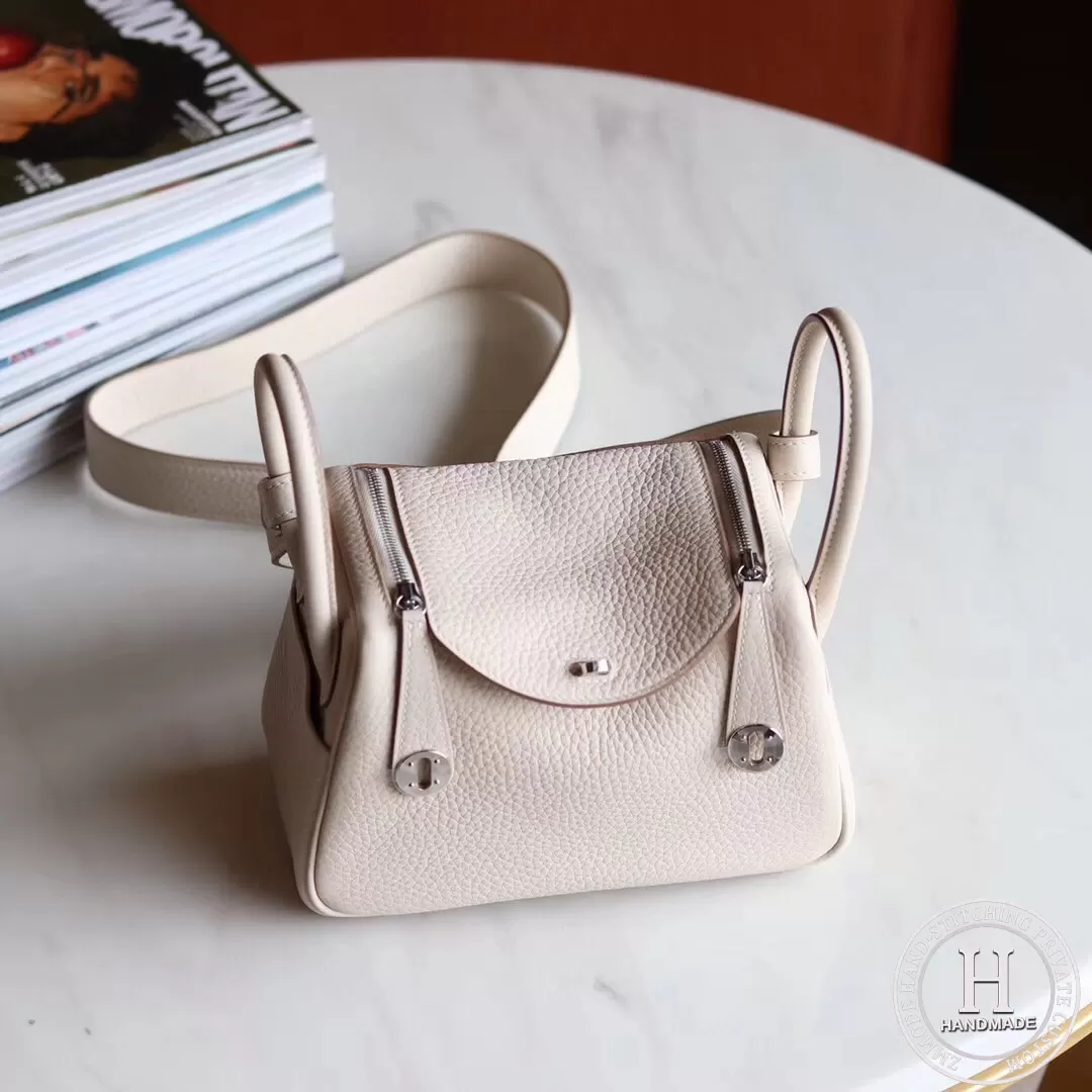HERMES MINI LINDY 20 BAG TC 10 craie HERMES MINI LINDY 20 BAG TC 10 craie