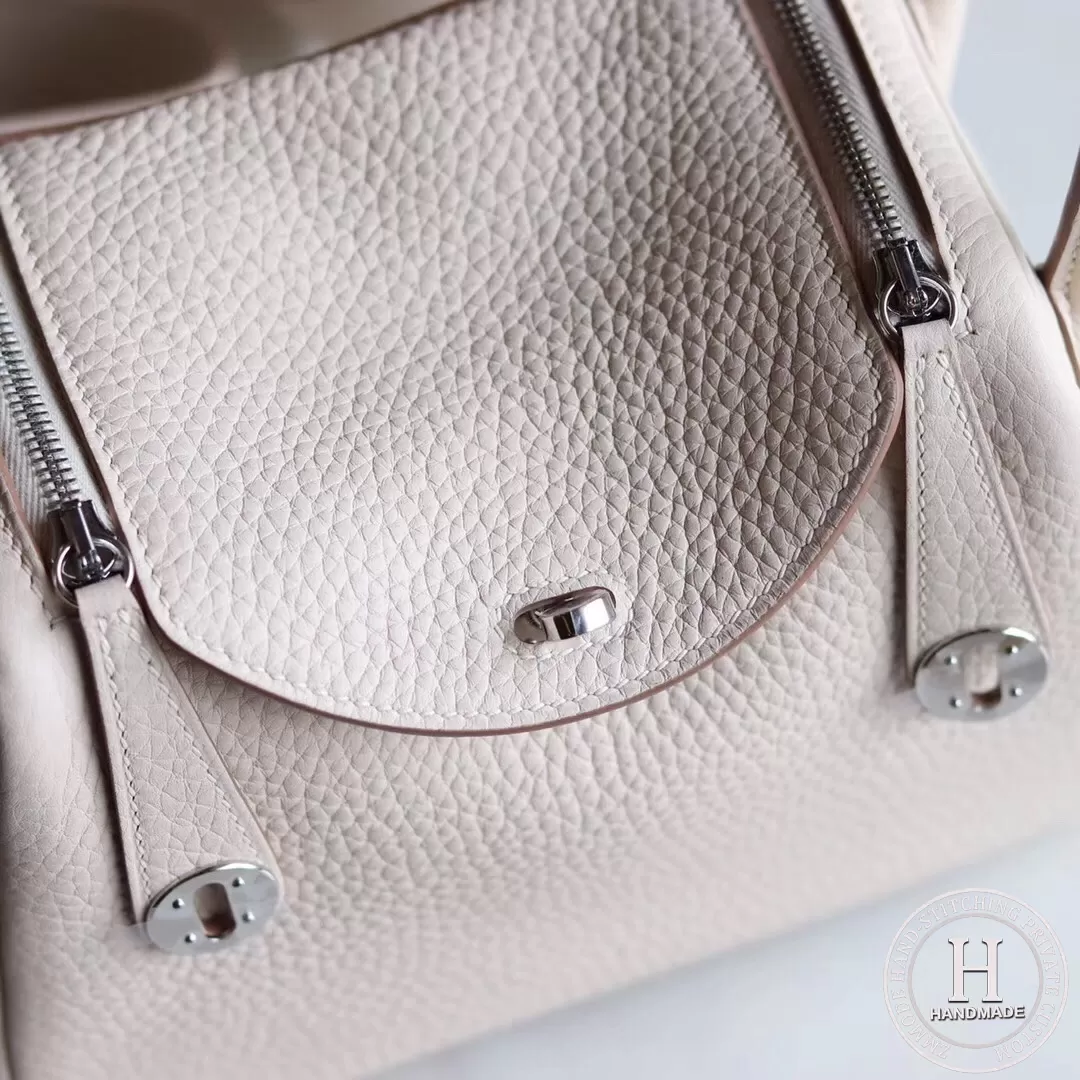 HERMES MINI LINDY 20 BAG TC 10 craie HERMES MINI LINDY 20 BAG TC 10 craie