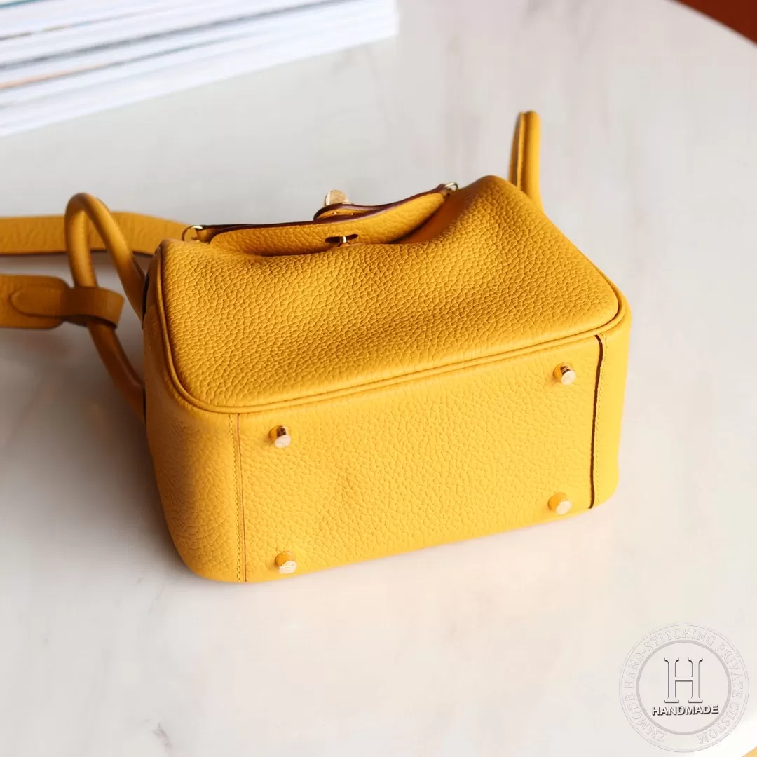 HERMES MINI LINDY 20 BAG TC 9D Ambre Clemence SHW HERMES MINI LINDY 20 BAG TC 9D Ambre Clemence SHW