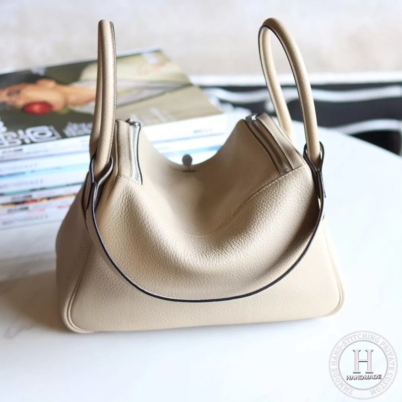 lindy 26 clemence S2 Trench