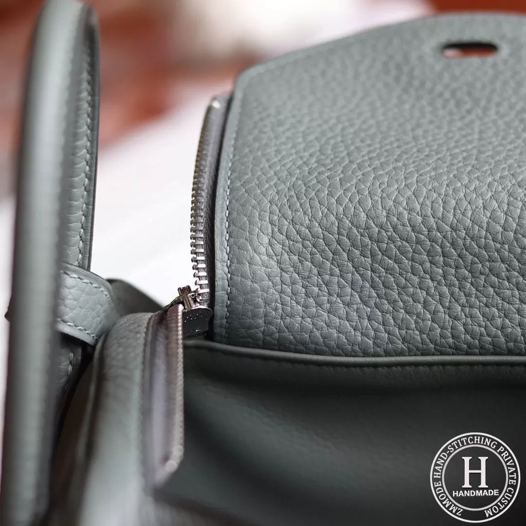 HERMES MINI LINDY 20 BAG TC 63 Vert amande