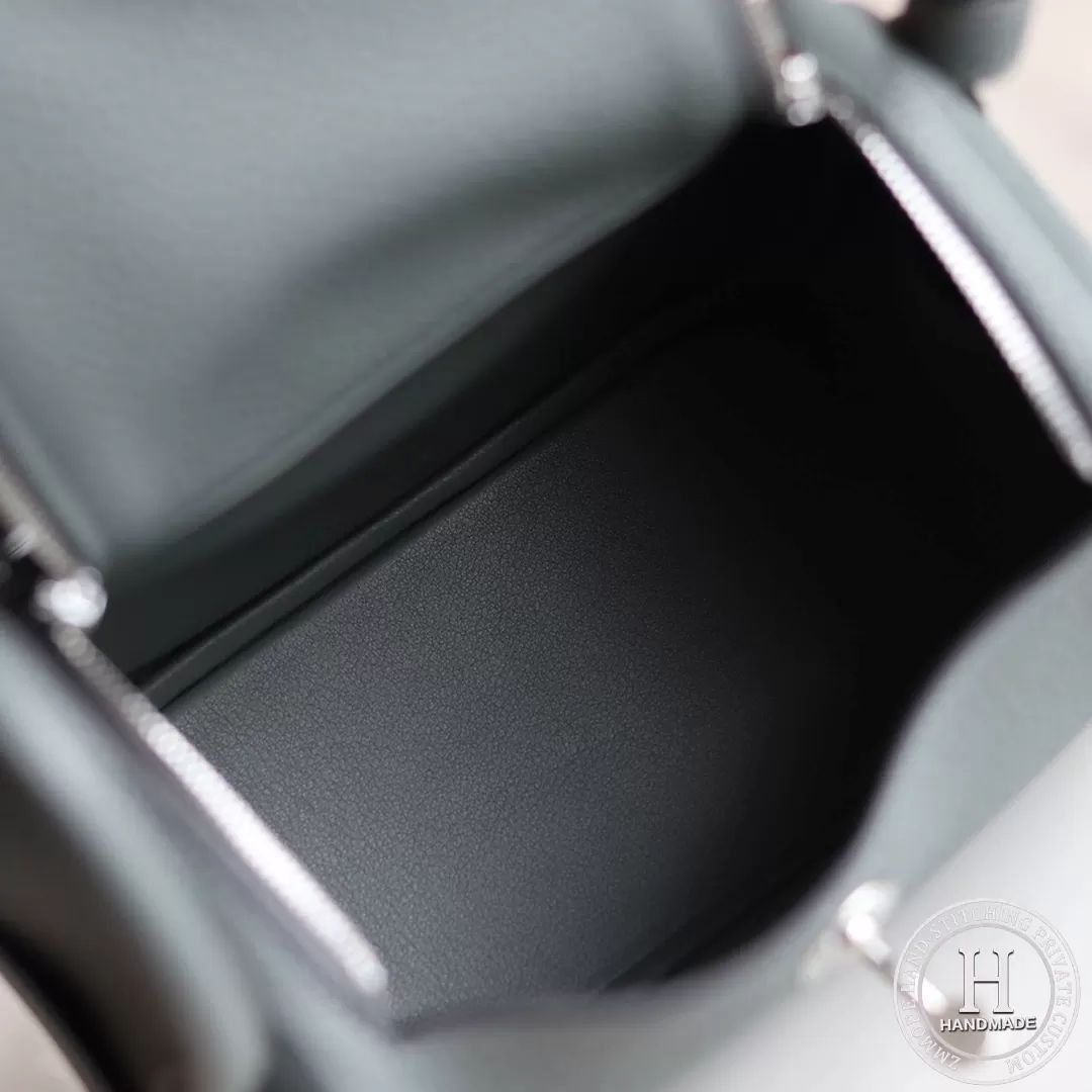 HERMES MINI LINDY 20 BAG TC 63 Vert amande