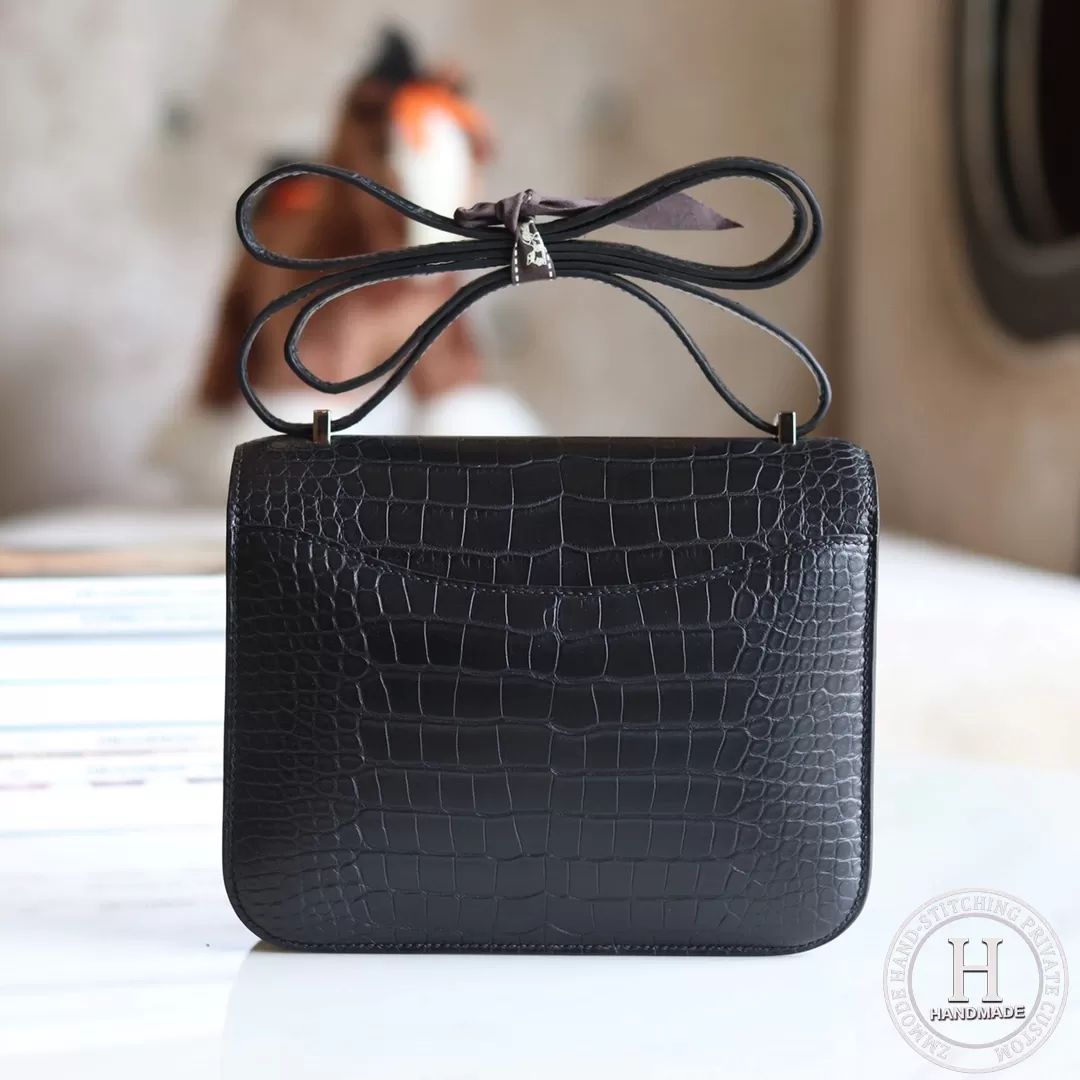 Constance 19 89 Noir