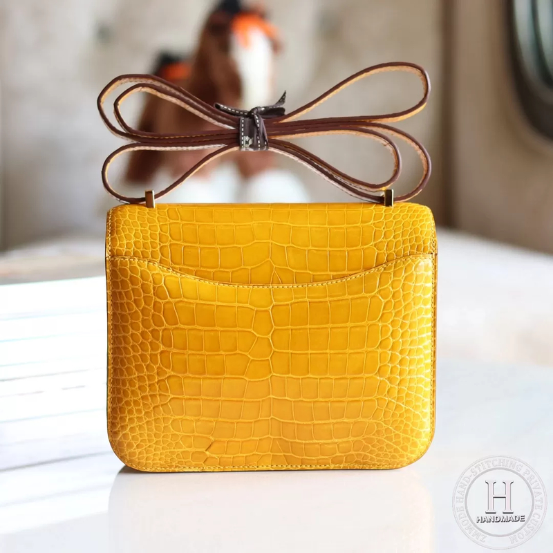 9D Ambre Alligator Constance 19