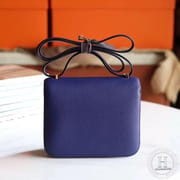 M3 Blue encre   Constance 19 Epsom