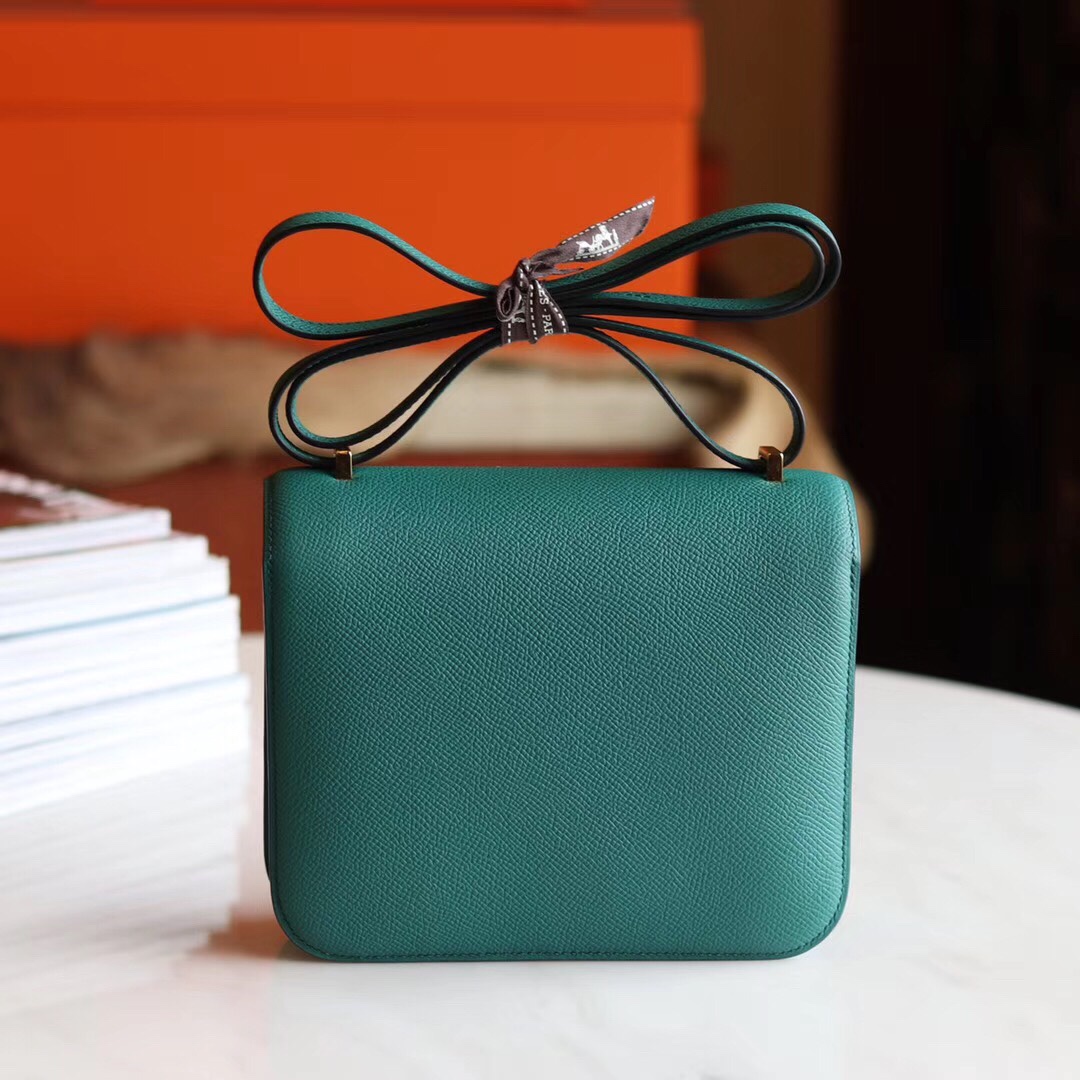 Constance 19  Epsom Z6 Malachite GHW