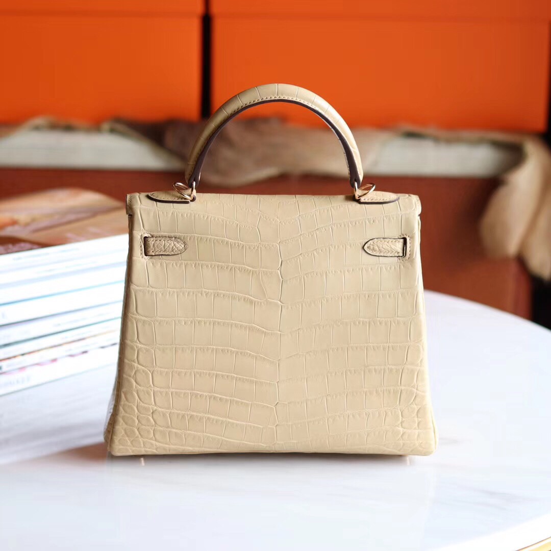 kelly 25 1C Poussiere