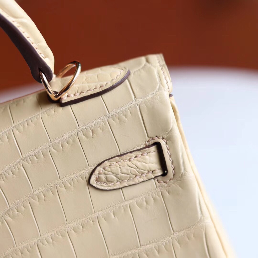 kelly 25 1C Poussiere