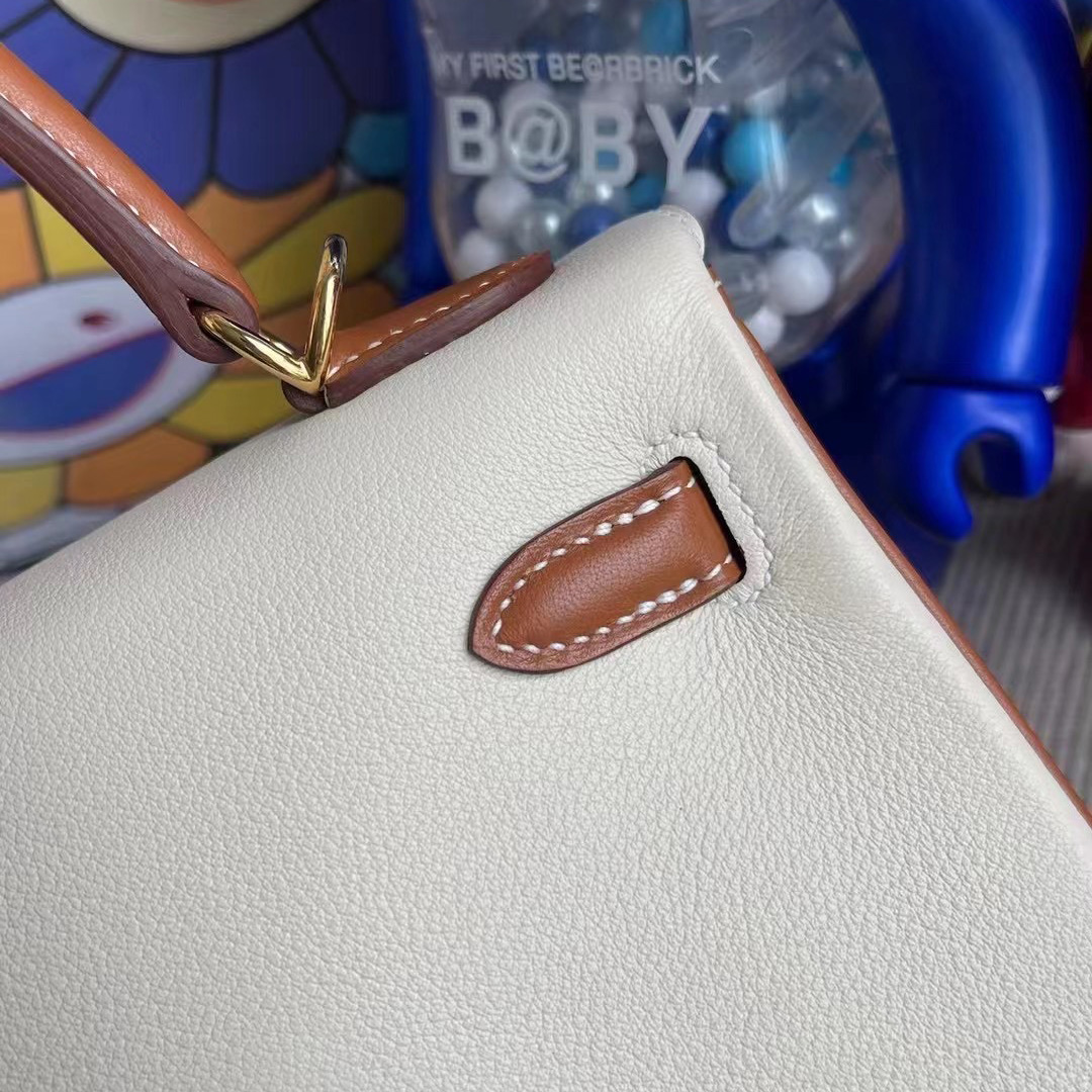 Hermes Kelly 25cm HSS Swift calfskin 10 Craie 奶昔白 37 Gold 金棕色 金扣 Hermes Kelly 25cm HSS Swift calfskin 10 Craie 奶昔白 37 Gold 金棕色 金扣