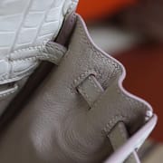 Kelly 25 80 Pearl Grey Matte Alligator PHW-0394