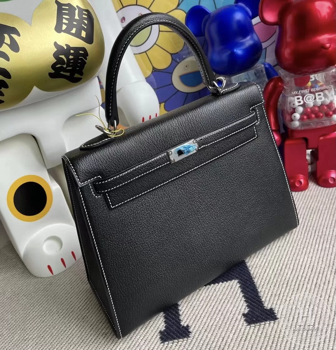 Hermes Kelly 25cm Chevre Mysore 89 Noir Q5 Rose casaque