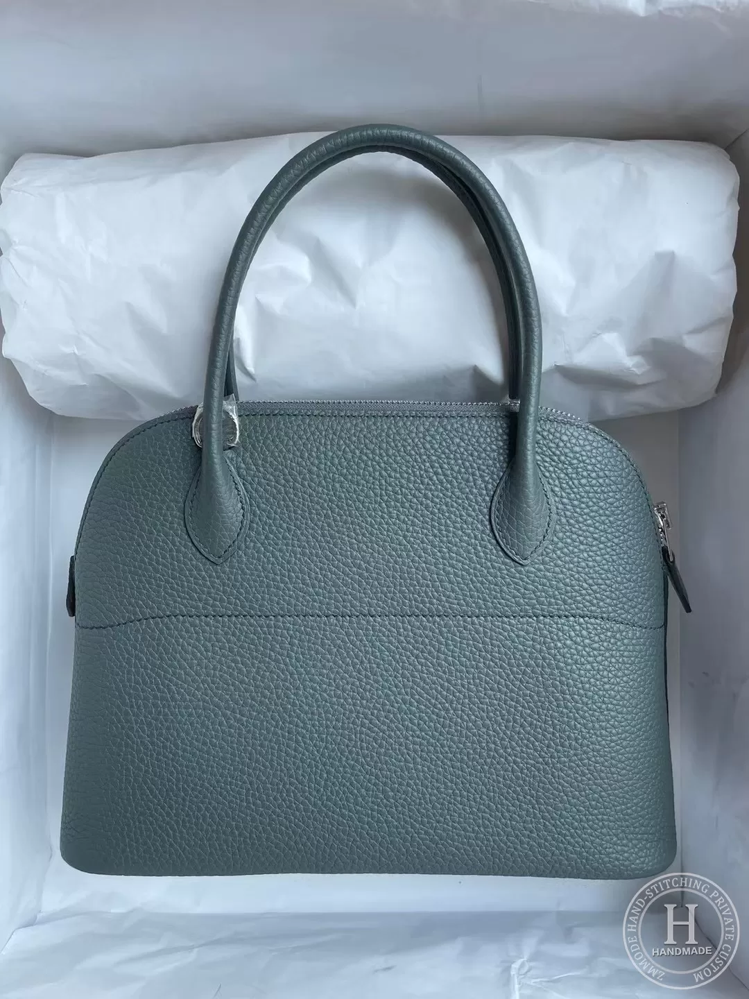 Hermes Bolide 27cm 63 Vert Amande taurillon Clemence Hermes Bolide 27cm 63 Vert Amande taurillon Clemence