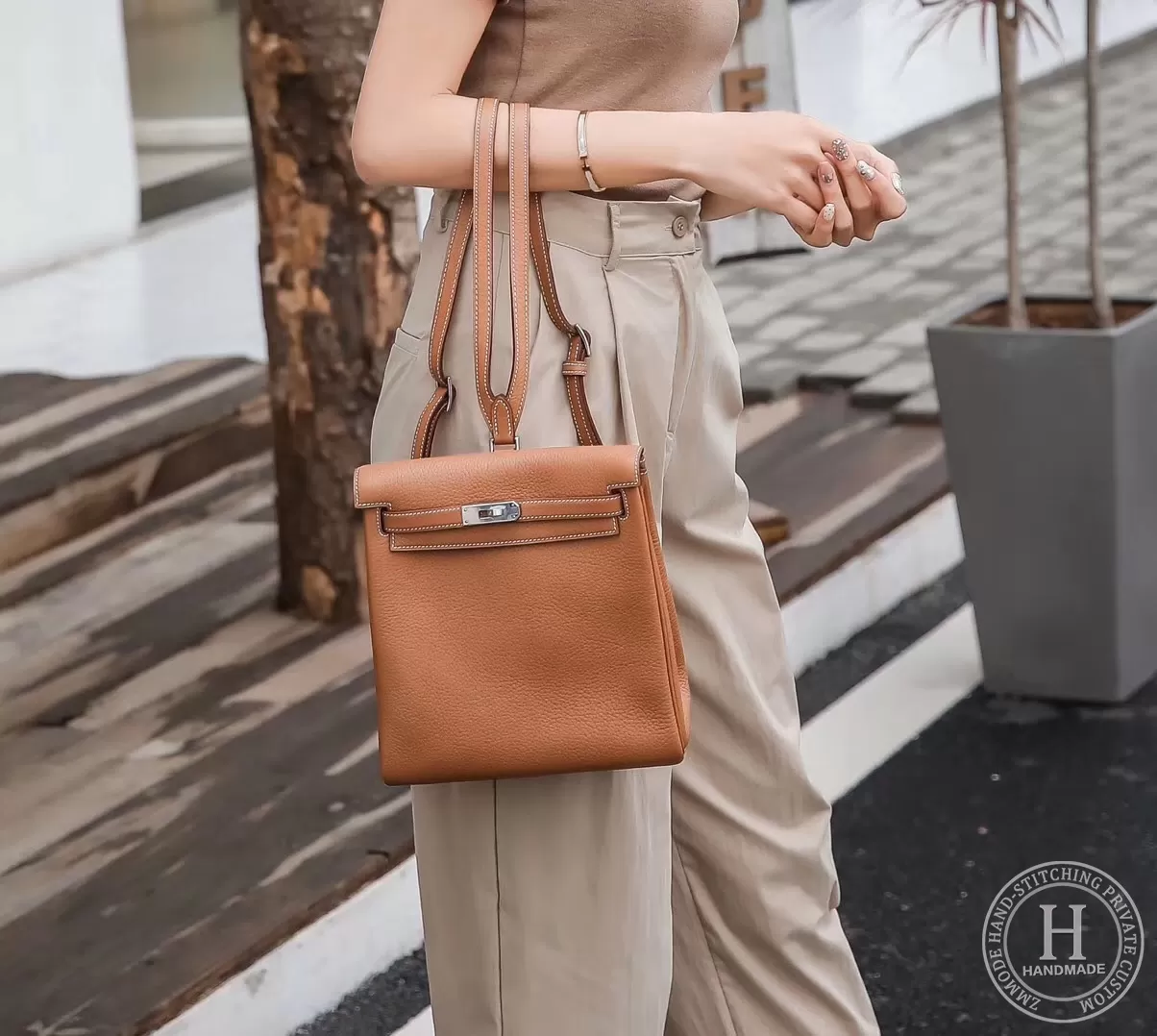 Kelly ado 22 9W Crocus Clemence
