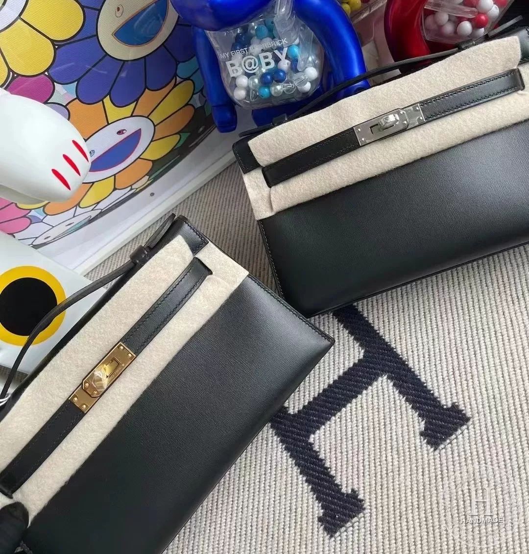 Hermes MiniKelly Pochette 22cm Box CK89 Noir GHW-9631