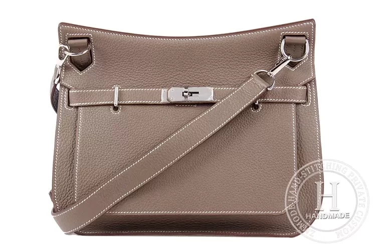 CK18 Etoupe PHW Hermes Jypsiere 28 taurillon Clemence CK18 Etoupe PHW Hermes Jypsiere 28 taurillon Clemence
