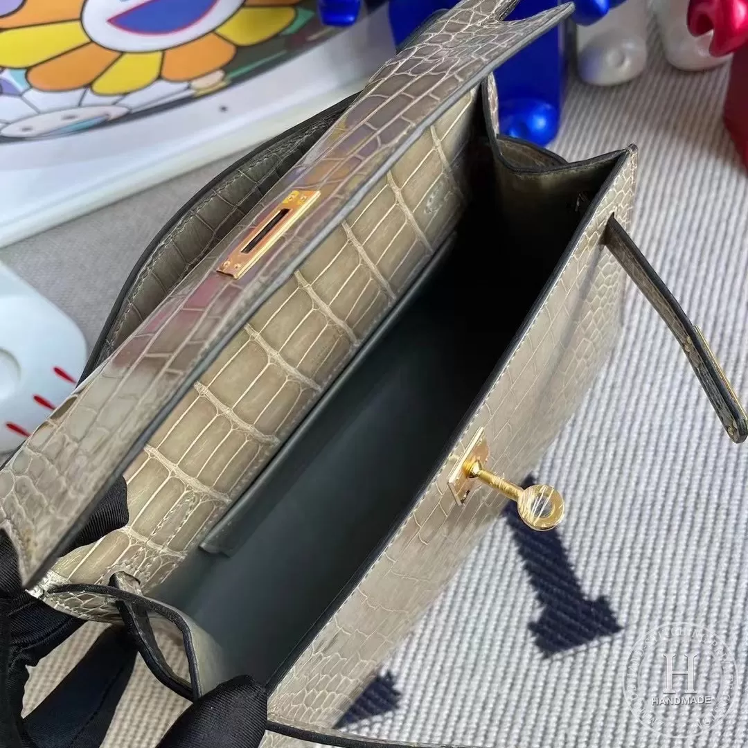 MiniKelly Pochette 81 gris tourterelle 斑鸠灰美洲鳄鱼 MiniKelly Pochette 81 gris tourterelle 斑鸠灰美洲鳄鱼