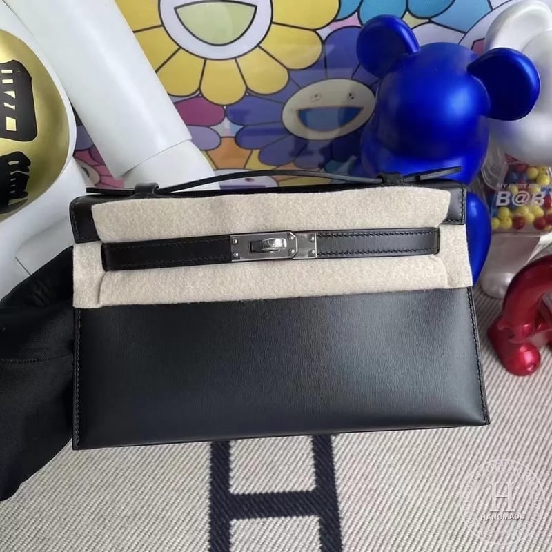 Hermes MiniKelly Pochette 22cm Box CK89 Noir GHW-9631