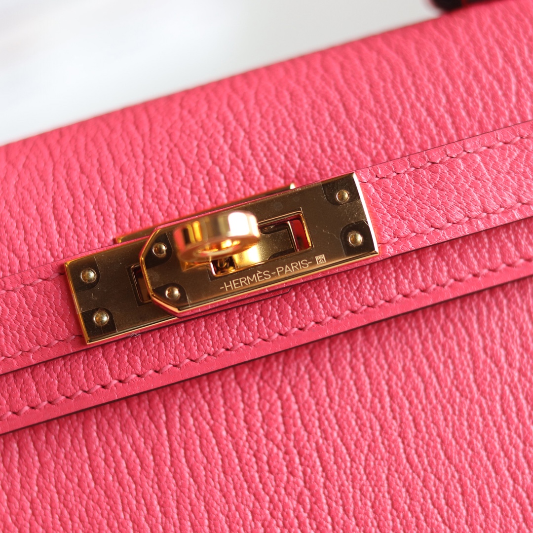 Mini kelly Cherve U5 Rose Lipstick GOLD Mini kelly Cherve U5 Rose Lipstick GOLD