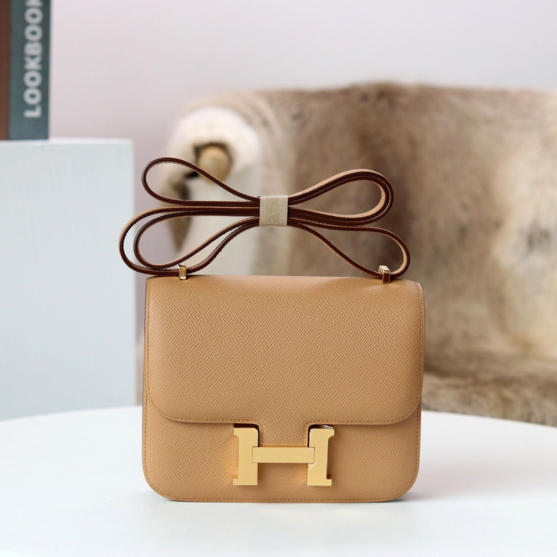 Hermes Constance 18cm Epsom 0M Chai GHW PHW