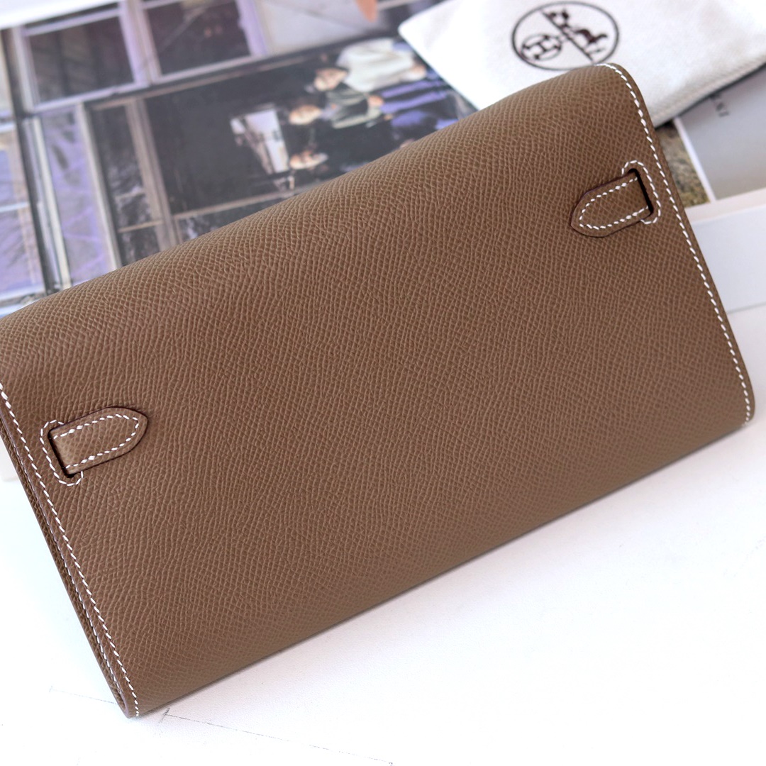 kelly wallet