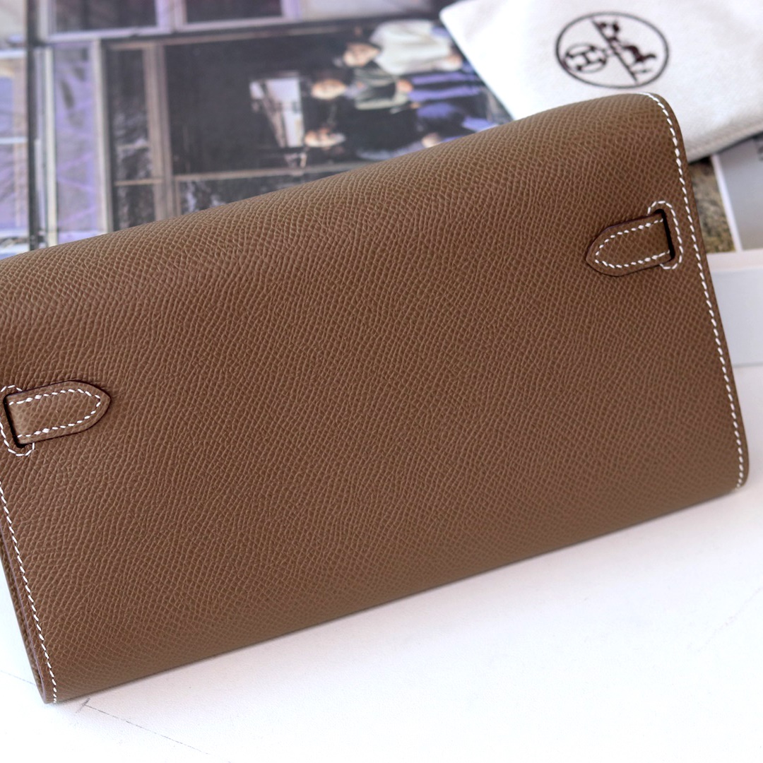kelly wallet