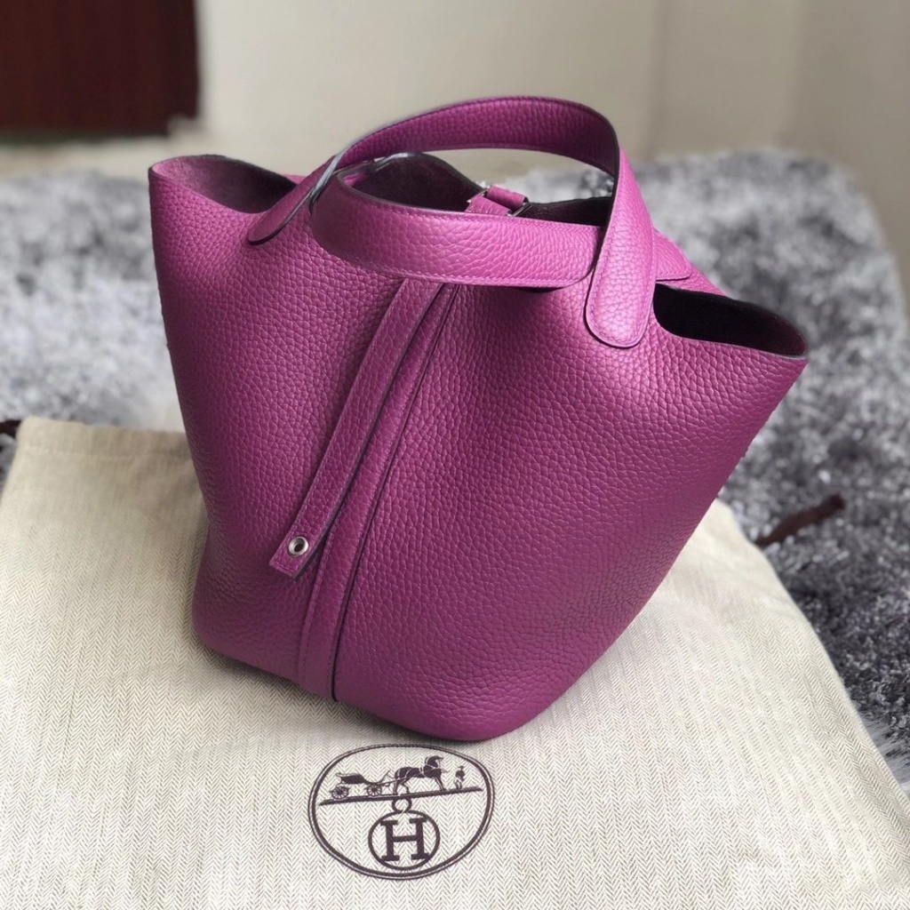 Hermes Picotin Lock 18 P9 Anemone taurillon Clemence Hermes Picotin Lock 18 P9 Anemone taurillon Clemence