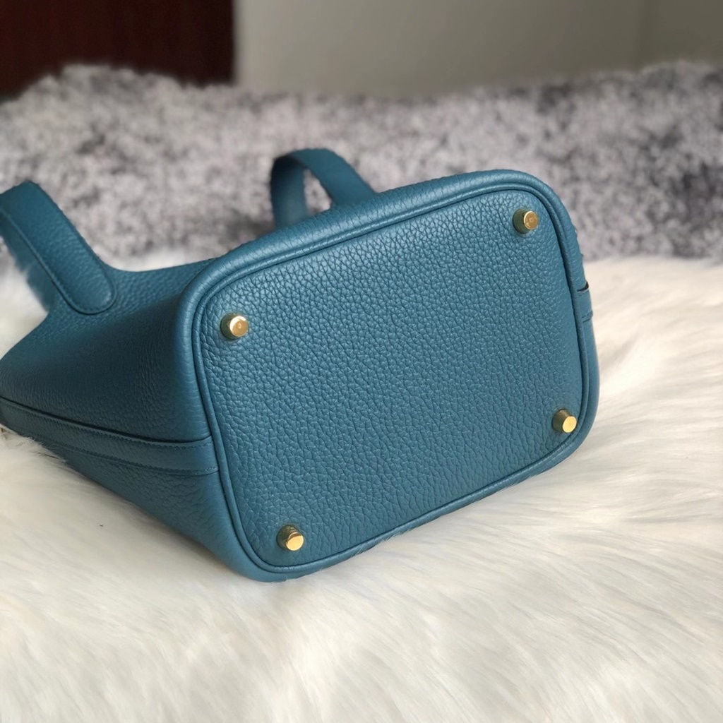 Hermes Picotin Lock 18 W0 Vert Bosphore Hermes Picotin Lock 18 W0 Vert Bosphore