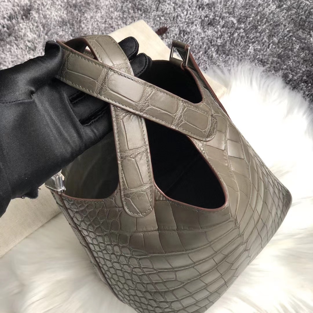 Hermes Picotin Lock 18cm CK18 Etoupe Alligator Crocodile Hermes Picotin Lock 18cm CK18 Etoupe Alligator Crocodile