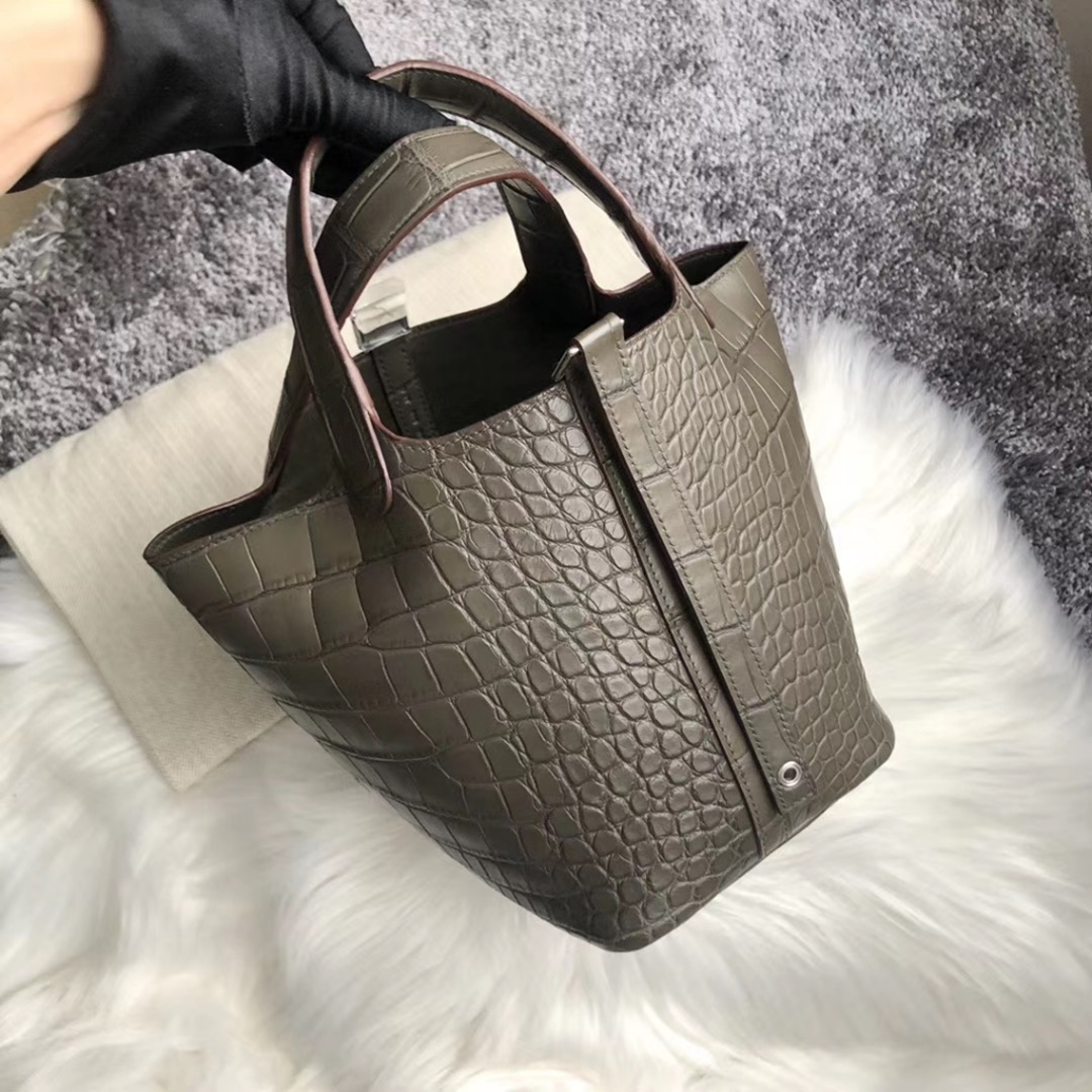 Hermes Picotin Lock 18cm CK18 Etoupe Alligator Crocodile Hermes Picotin Lock 18cm CK18 Etoupe Alligator Crocodile
