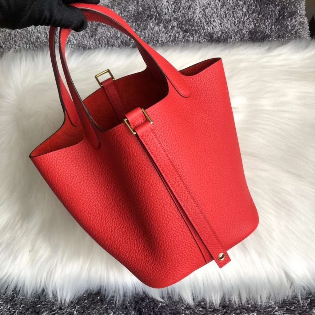 Hermes Picotin Lock 18cm S3 Rose de coeur taurillon Clemence Hermes Picotin Lock 18cm S3 Rose de coeur taurillon Clemence