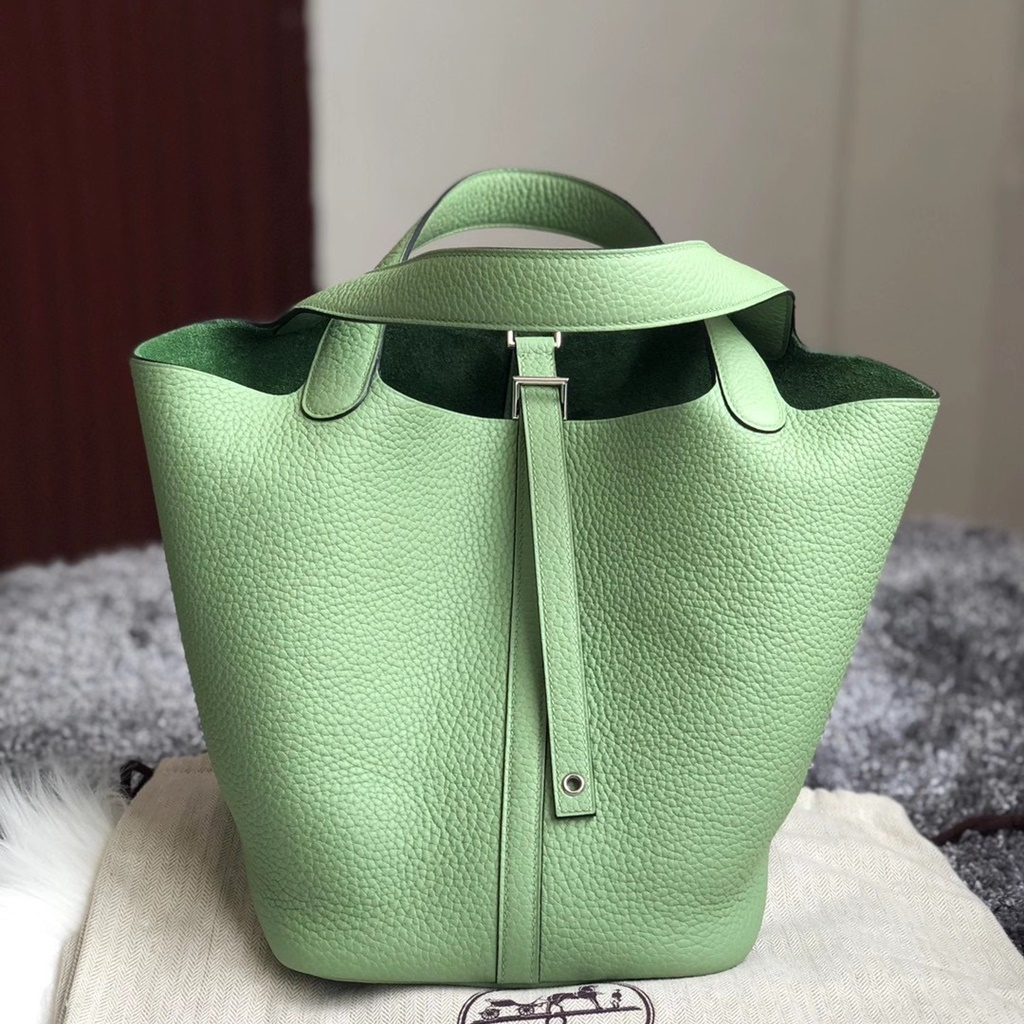 Hermes Picotin Lock 22 3I Vert Criquet Hermes Picotin Lock 22 3I Vert Criquet
