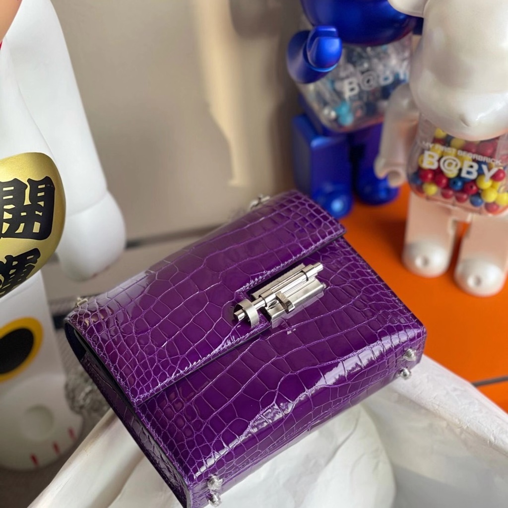 Hermes Verrou 17.5cm Shiny Alligator Crocodile 5L ultraviolet Hermes Verrou 17.5cm Shiny Alligator Crocodile 5L ultraviolet