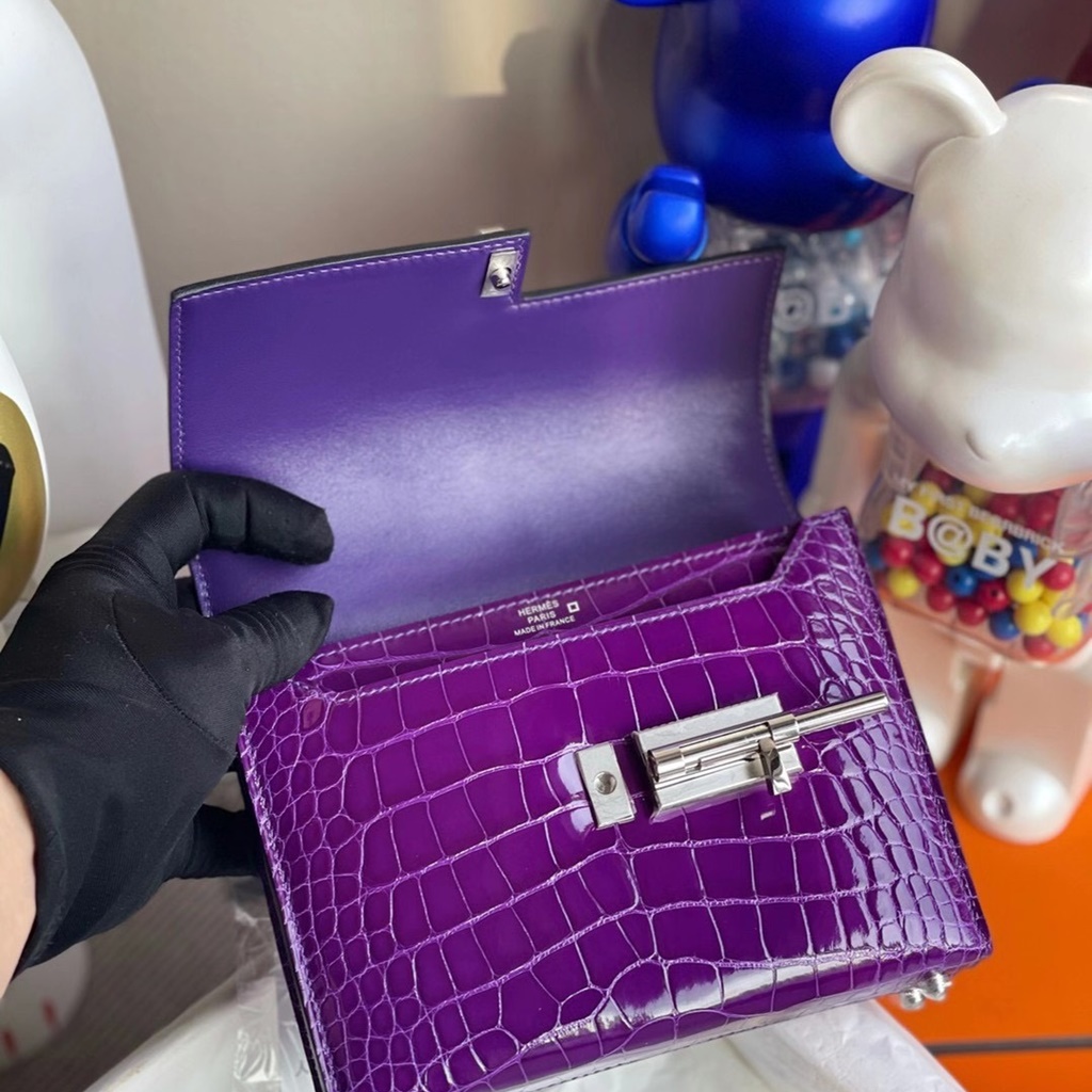 Hermes Verrou 17.5cm Shiny Alligator Crocodile 5L ultraviolet Hermes Verrou 17.5cm Shiny Alligator Crocodile 5L ultraviolet
